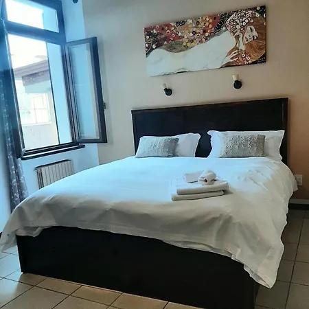 Porto Vecchio Con Parcheggio A Pochi Passi Dal Castello مالتشيزينيه