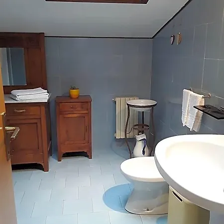 Porto Vecchio Con Parcheggio A Pochi Passi Dal Castello Bed & Breakfast 3*
